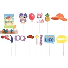 Alternative view of Bluey Decoration - Scene Setter Wall Decorating Set with Props