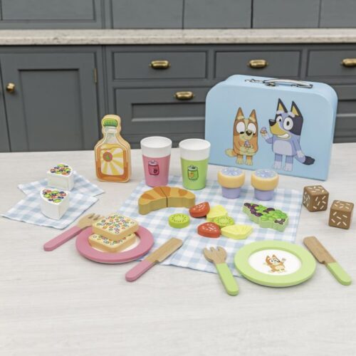 Bluey Wooden Picnic Set - Image 6