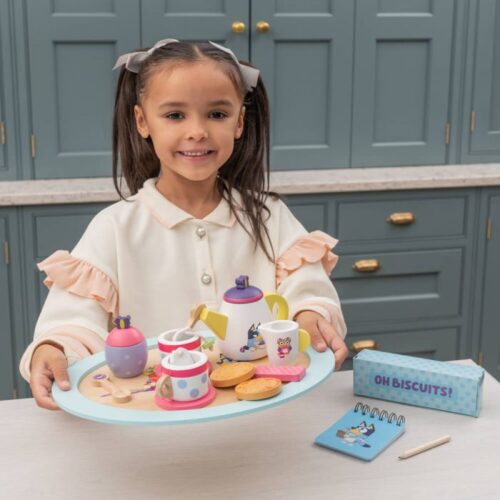 Bluey Wooden Tea Party Set - Image 7