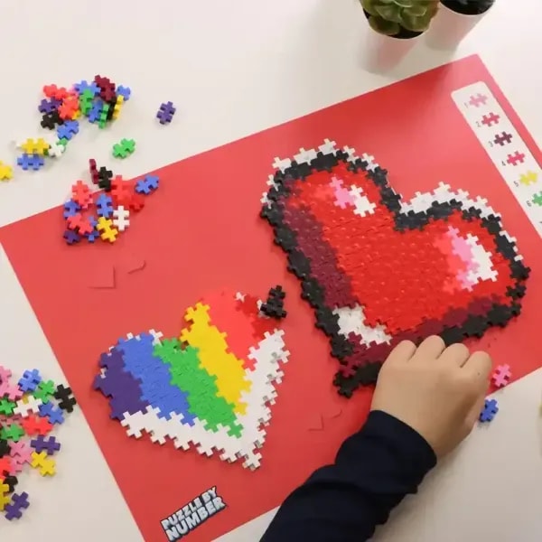 Plus Plus Puzzle By Number 250 Pieces - Hearts 3 Plus Plus Puzzle By Number 250 Pieces - Hearts - Image 3