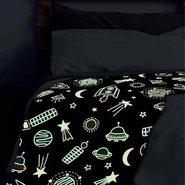 Glow in the Dark Space Rockets Throw Blanket 127 x 152cm 2 Glow in the Dark Space Rockets Throw Blanket 127 x 152cm - Image 2