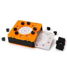 Alternative view of Smart10 Quiz Board Game