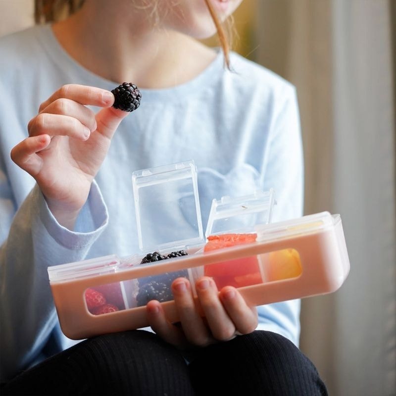 Melii 4 Compartment Snackle Box Pink 4 Melii 4 Compartment Snackle Box Pink - Image 4